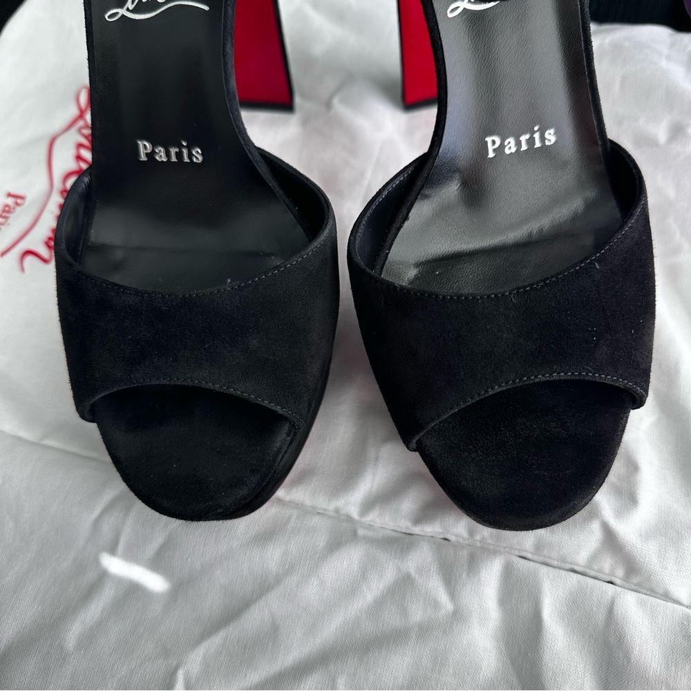Christian Louboutin Sandaloo 130 Suede Platform Heel in Black size 36.5. - Picture 7 of 15